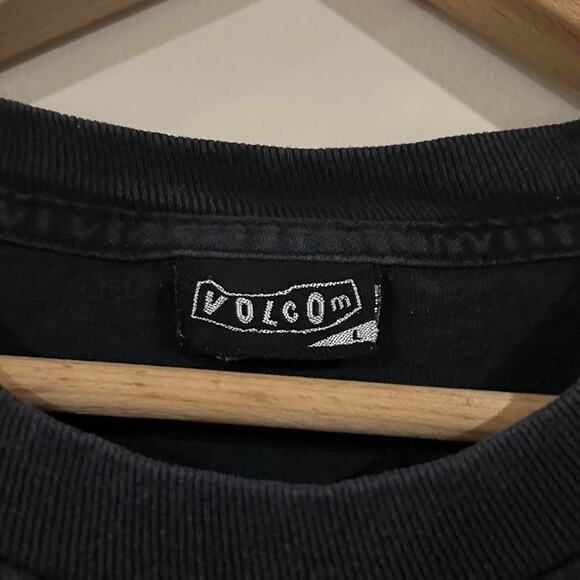 Y2K Volcom Stone Tee Shirt - Picture 3 of 4